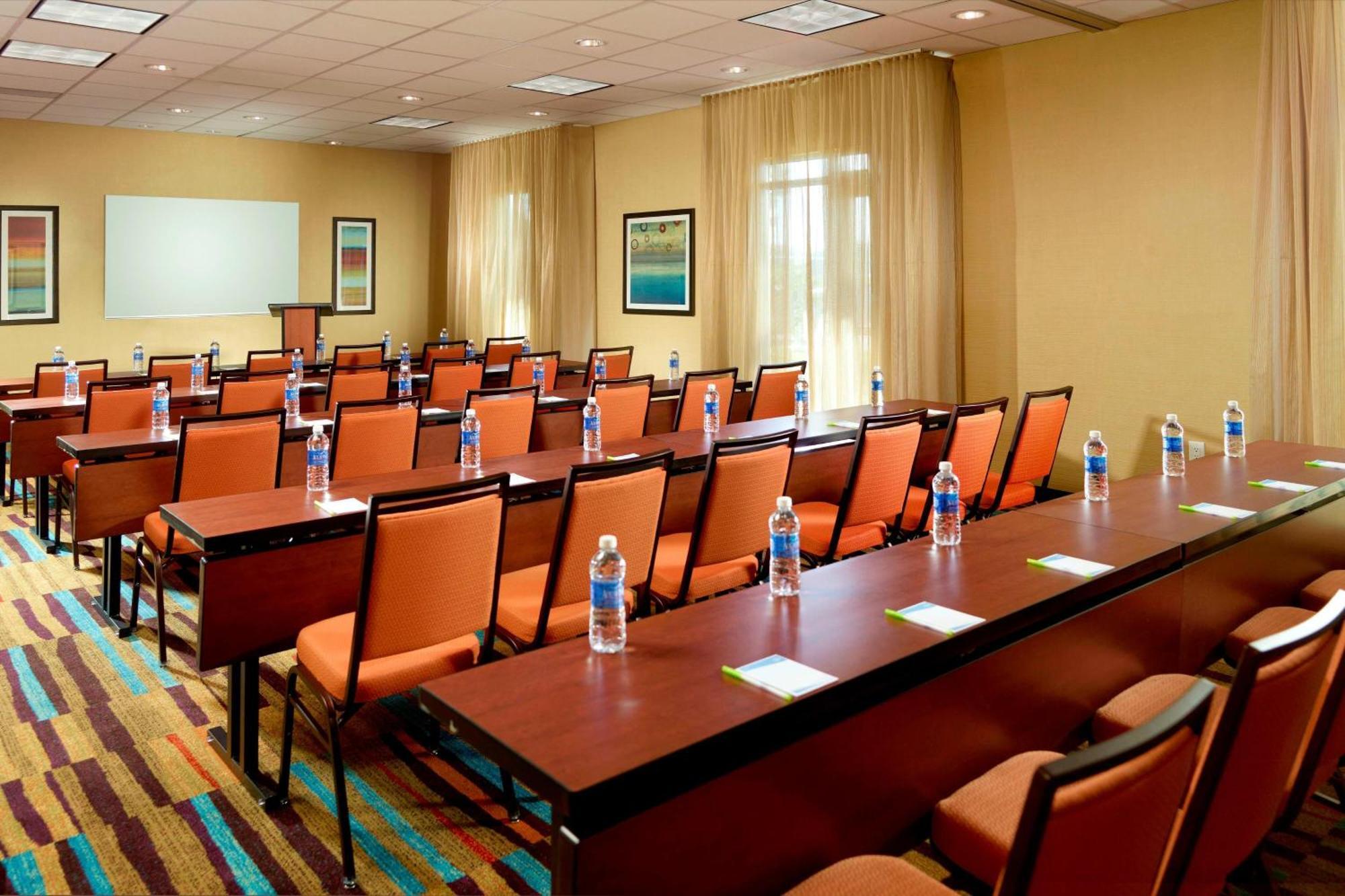 Fairfield Inn & Suites By Marriott Fayetteville North Luaran gambar