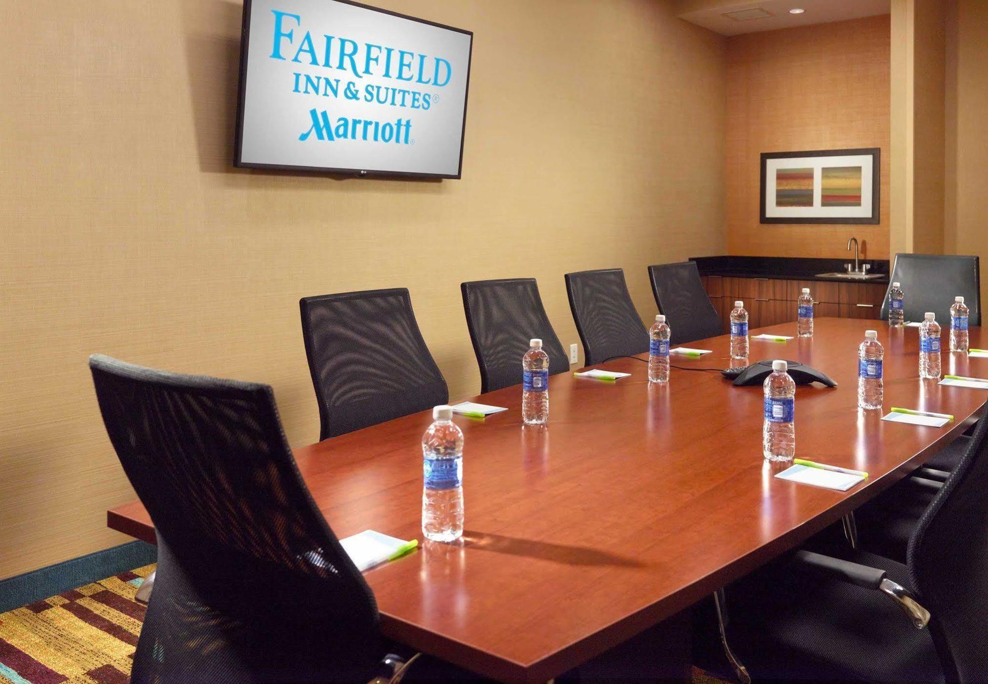 Fairfield Inn & Suites By Marriott Fayetteville North Luaran gambar